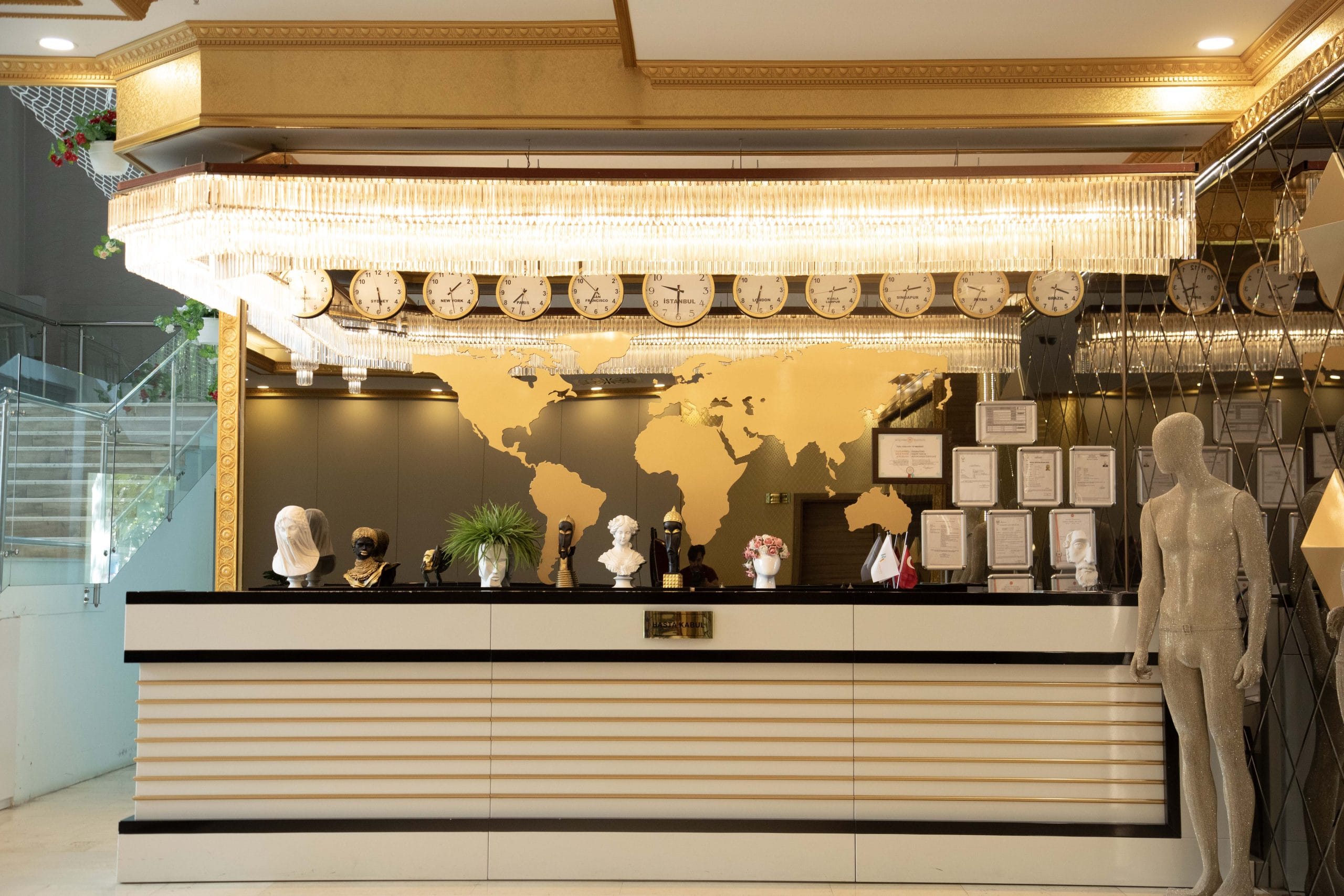 Здание больницы